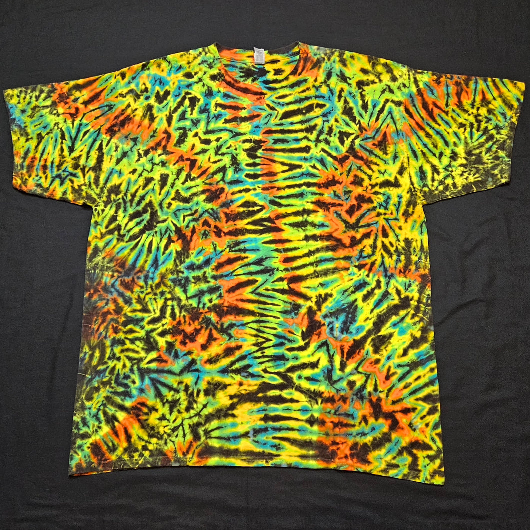 2XL. Scrunch tee.