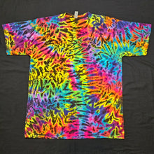 Load image into Gallery viewer, XL. Scrunch tee.
