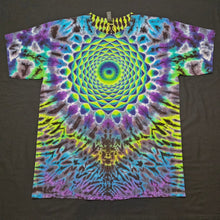 Load image into Gallery viewer, XL. Mandala/spine tee.
