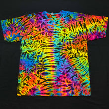 Load image into Gallery viewer, 2XL. Scrunch tee.
