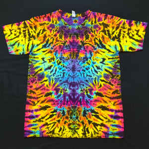 Large. Psychedelic profile tee.