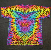 Load image into Gallery viewer, 2XL. Mandala tee.
