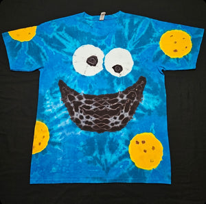 XL. Cookie monster tee.
