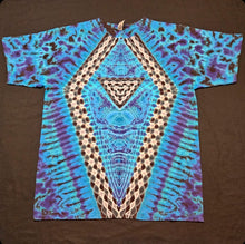 Load image into Gallery viewer, XL. Diamond/geode combo tee.
