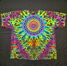 Load image into Gallery viewer, 3XL. Mandala tee.
