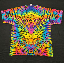 Load image into Gallery viewer, 2XL. Psychedelic scrunch tee.
