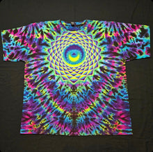 Load image into Gallery viewer, 3XL. Mandala tee.
