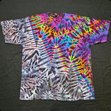 Load image into Gallery viewer, 2XL. Scrunch combo tee.
