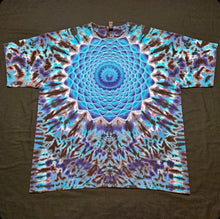 Load image into Gallery viewer, 3XL. Mandala tee.
