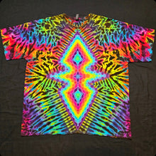 Load image into Gallery viewer, 3XL. Diamond tee.
