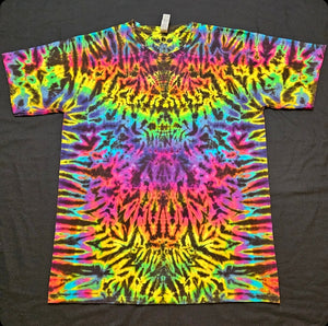 Large. Psychedelic scrunch tee.