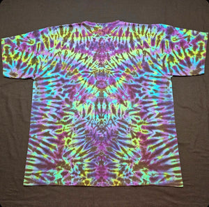 2XL. Mandala tee.