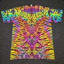 Load image into Gallery viewer, Large. Mandala tee.
