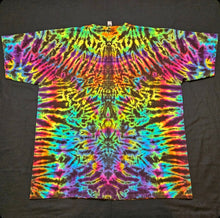 Load image into Gallery viewer, 2XL. Mandala tee.
