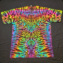 Load image into Gallery viewer, XL. Mandala tee.
