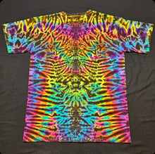 Load image into Gallery viewer, Large. Mandala tee.
