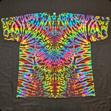 Load image into Gallery viewer, 2XL. Mandala tee.
