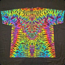 Load image into Gallery viewer, 2XL. Mandala tee.
