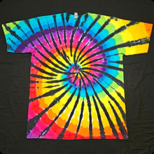 Load image into Gallery viewer, XL. Spiral tee.
