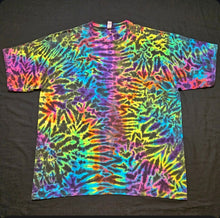 Load image into Gallery viewer, 2XL. Scrunch tee.
