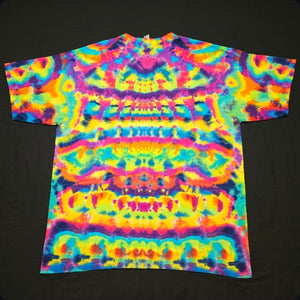 2XL. Psychedelic portal tee.