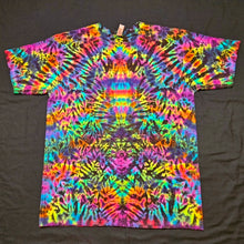 Load image into Gallery viewer, XL. Psychedelic scrunch tee.
