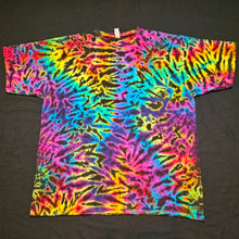 Load image into Gallery viewer, 2XL. Scrunch tee.
