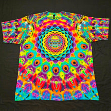 Load image into Gallery viewer, 3XL. Mandala psychedelia tee.
