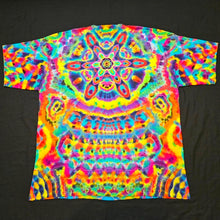 Load image into Gallery viewer, 3XL. Mandala psychedelia tee.

