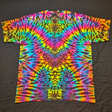 Load image into Gallery viewer, 2XL. Mandala tee.
