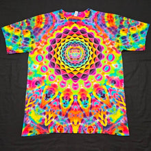 Load image into Gallery viewer, XL. Mandala psychedelia tee.
