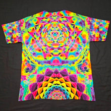 Load image into Gallery viewer, Large. Mandala psychedelia tee.
