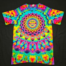 Load image into Gallery viewer, Small. Mandala psychedelia tee.

