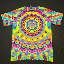 Load image into Gallery viewer, Large. Mandala psychedelia tee.
