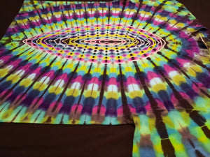 Large. Tie dye shirt. Northern lights third eye tee.