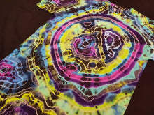 Load image into Gallery viewer, Small. Tie dye shirt. Northern lights geode tee.
