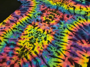 XL. Tie dye shirt. Mandala/psychedelic scrunch combo tee.