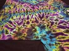 Load image into Gallery viewer, 3XL. Tie dye shirt. Northern lights scrunch tee.
