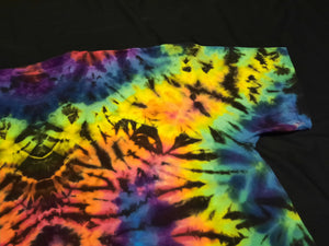 XL. Tie dye shirt. Mandala/psychedelic scrunch combo tee.