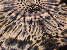 Load image into Gallery viewer, 3XL. Tie dye shirt. Grey scale mandala/ psychedelic scrunch combo tee.
