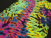 Load image into Gallery viewer, Medium. Tie dye shirt. High contrast scrunch tee.
