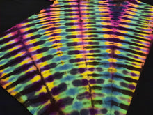Load image into Gallery viewer, Large. Tie dye shirt. High contrast radiowave tee.
