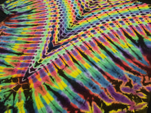 Load image into Gallery viewer, 3XL. Tie dye shirt. High contrast psychedelic V tee.
