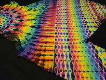 Load image into Gallery viewer, Large. Tie dye shirt. Mandala/psychedelic pleat combo tee.
