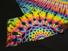 Load image into Gallery viewer, Large. Tie dye shirt. Mandala/psychedelic pleat combo tee.
