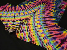 Load image into Gallery viewer, Medium. Tie dye shirt. High contrast psychedelic V tee.
