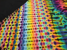 Load image into Gallery viewer, Large. Tie dye shirt. Psychedelic pleat/mandala combo tee.

