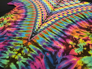 3XL. Tie dye shirt. Psychedelic V tee.