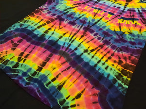 XL. Tie dye shirt. Rainbow slice tee.