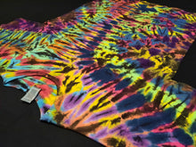 Load image into Gallery viewer, Medium. Tie dye shirt. High contrast scrunch tee.
